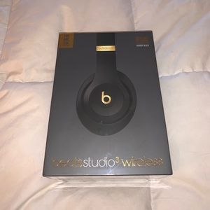 beats wireless headphones
